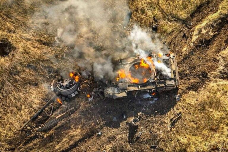 Україна готує потужний удар: The Telegraph розкриває деталі амбітного плану проти РФ 3 Україна готує потужний удар: The Telegraph розкриває деталі амбітного плану проти РФ 3