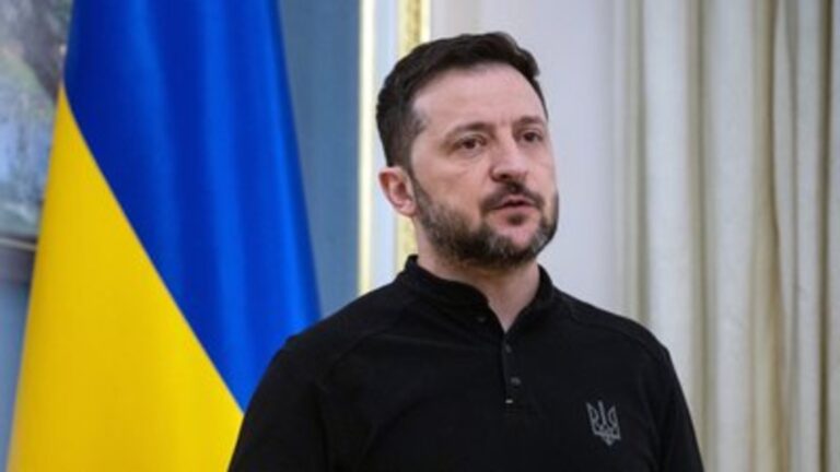 Зеленський пропонував Путіну зустрітися за присутності Трампа на саміті G7 7 Зеленський пропонував Путіну зустрітися за присутності Трампа на саміті G7 5