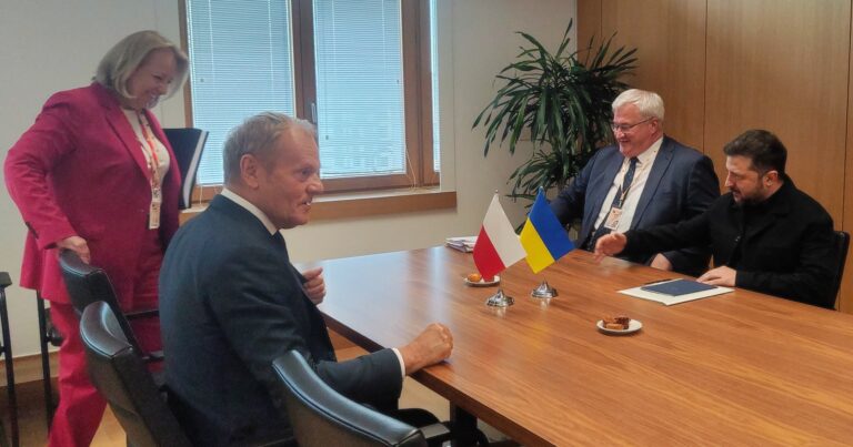 Польща на саміті ЄС: Туск наполягає на участі в усіх переговорах щодо Росії 2