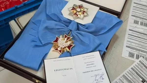 Президент Зеленський надіслав орден Білого Орла Навроцькому до Варшави “Новою&hellip;