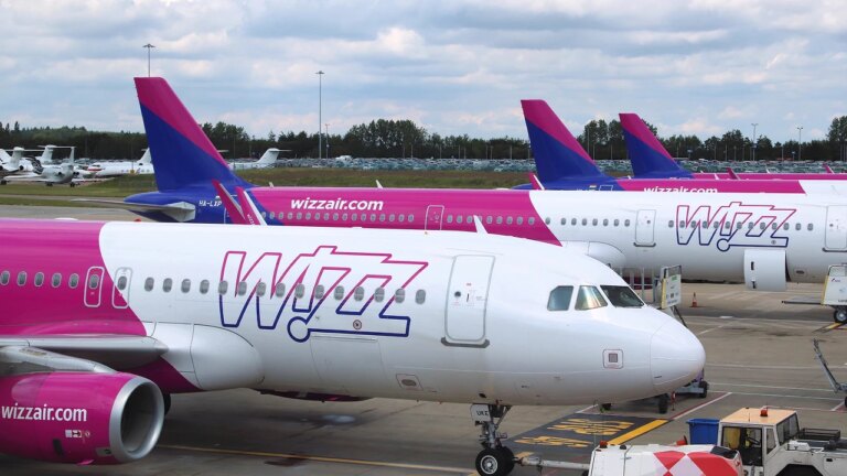 Starlink на борту: Wizz Air здивує пасажирів швидкісним інтернетом з 2027 року 8 Starlink на борту: Wizz Air здивує пасажирів швидкісним інтернетом з 2027 року 7