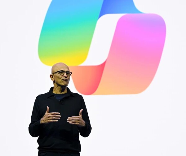 Керівник Microsoft: майбутнє штучного інтелекту не повинно належати кільком корпораціям