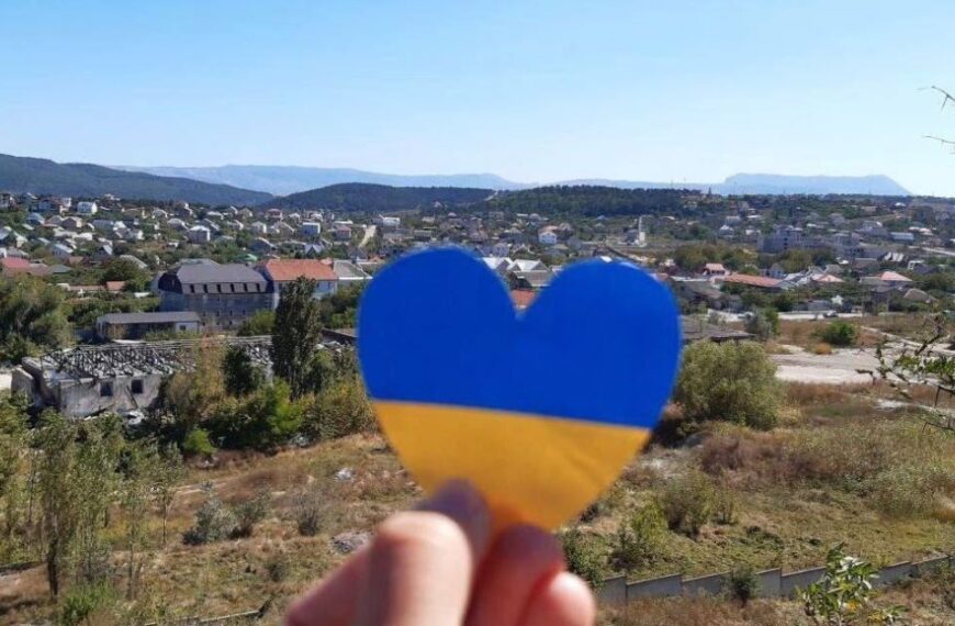 Ексклюзивні новини України 44 Вибухи та стрілянина в Сімферополі: Крим зазнав масованої…