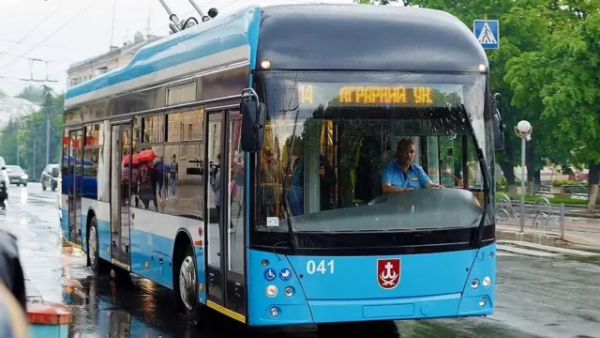 Поляки за три дні зібрали кошти на автобуси для Вінниці. Якби не вулиця Бандери, їх би надали безкоштовно 29