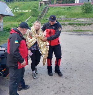 Блискавка вдарила в туристку в Карпатах: подробиці надзвичайної події 6