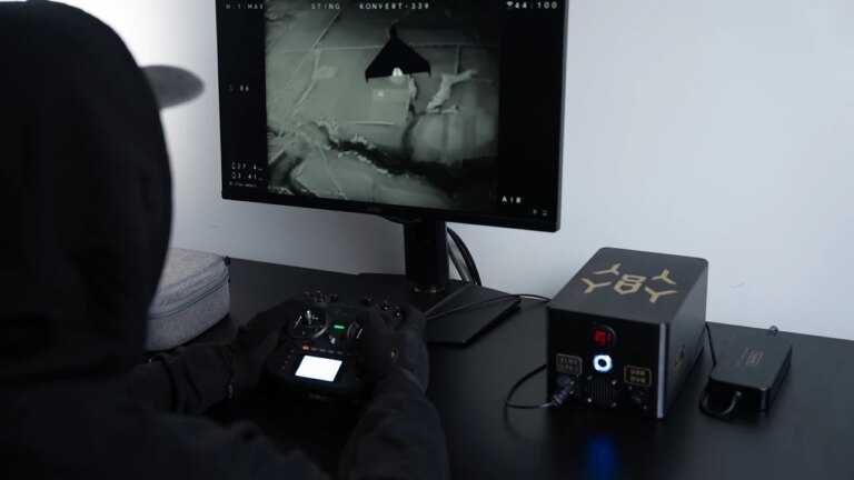 Безпілотна зброя: як Hornet Vision Ctrl трансформує сучасне поле бою 15