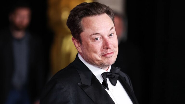 SpaceX виводить Маска в трильйонери: перше у світі IPO такого масштабу 11