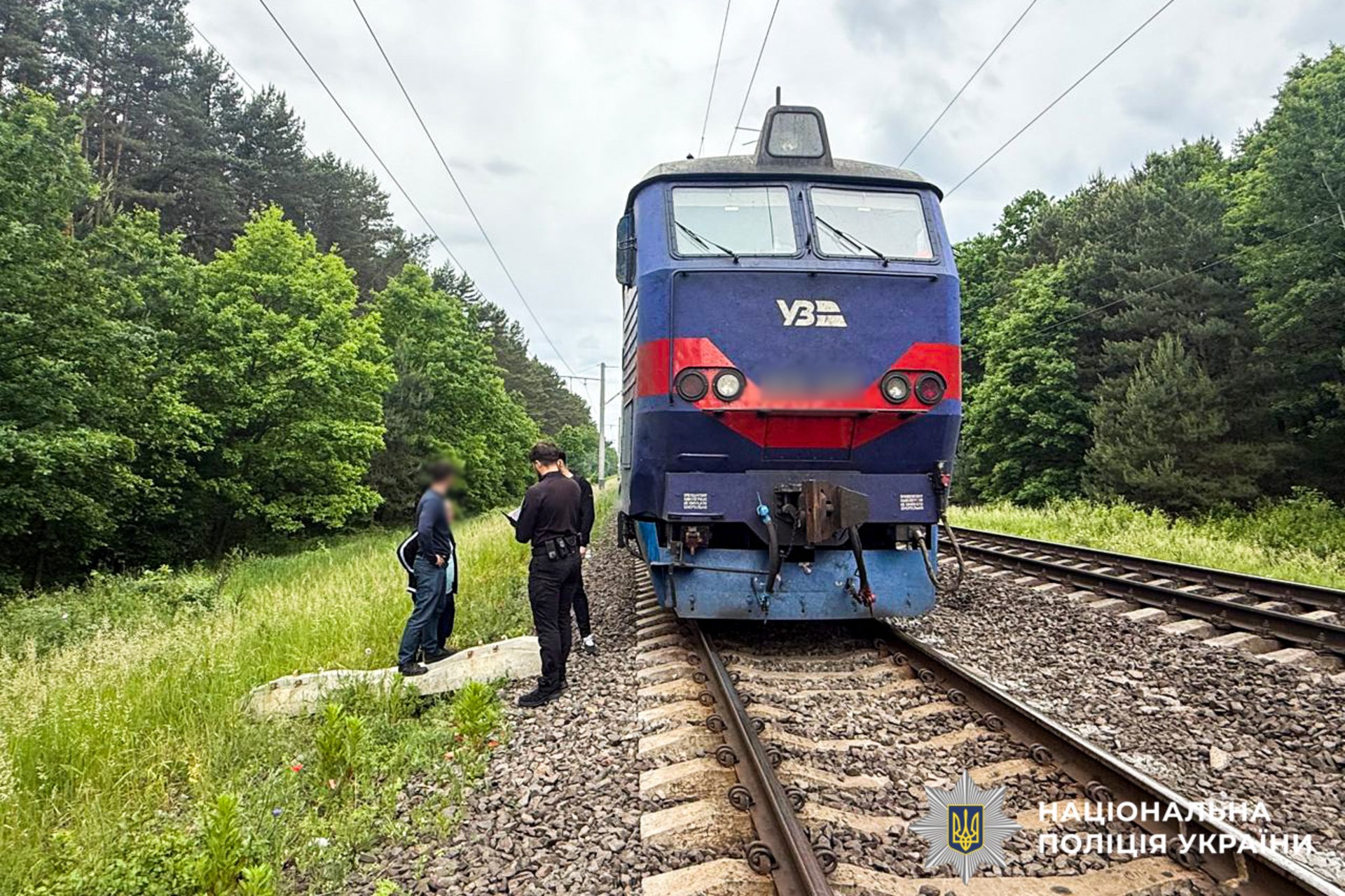 Трагедія на Рівненщині: неповнолітній хлопець загинув під потягом 2
