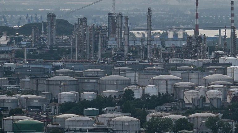 Ексклюзивні новини України 40 Протока Ормуз функціонує: нафта з Перської затоки вплине…