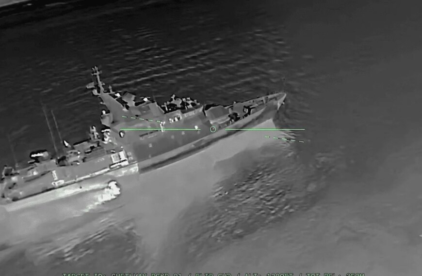 Морські піхотинці знищили російський корабель “Світляк” та пошкодили&hellip;