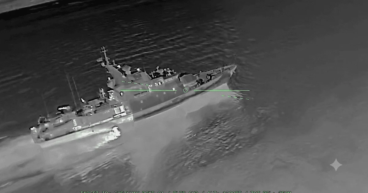 Морські піхотинці знищили російський корабель “Світляк” та пошкодили ЗРК “Панцир” (відео)