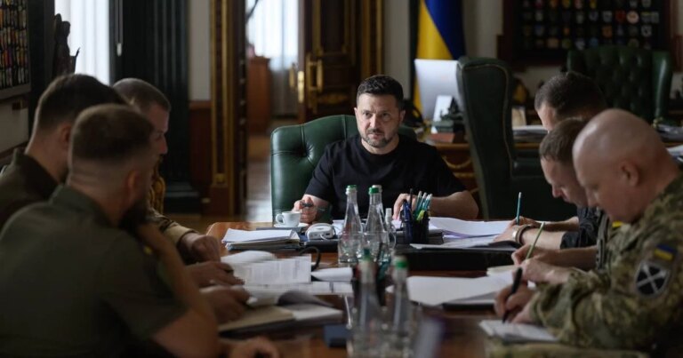 3000+ кілометрів — не обмеження: Зеленський анонсував нові удари на далеку відстань по РФ 9