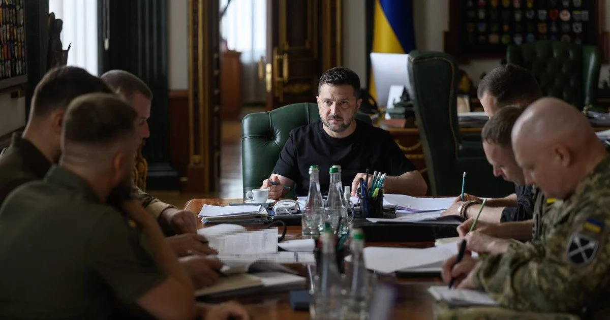 Далекобійний примус до миру: Зеленський анонсував нові спецоперації в глибокому тилу РФ