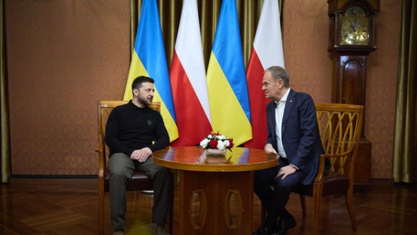 Зеленський: Обговорили з Туском історичний діалог, оборонну співпрацю і безпеку українців у Польщі