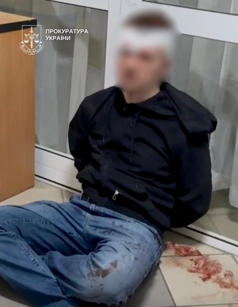 Вдарив 17 разів ножем: киянину, який напав на лікарку ВЛК, оголосили підозру в умисному вбивстві 4