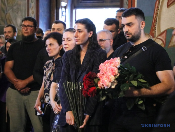 Пам’яті Валентини Савицької. «Мені важливо, аби всі усвідомлювали, якою була моя Валя» 12 Пам’яті Валентини Савицької. «Мені важливо, аби всі усвідомлювали, якою була моя Валя» 12
