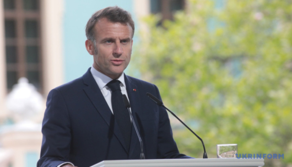 Макрон звернувся до ЄС за підтримкою у зв’язку з масштабними лісовими пожежами у Франції