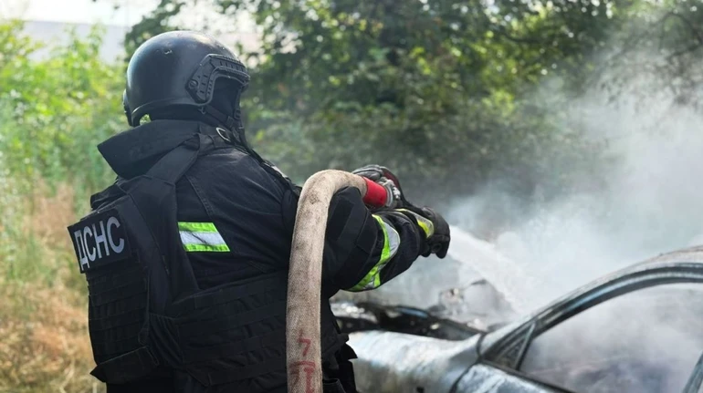 Харків: Росіяни здійснили напад на автозаправну станцію 2