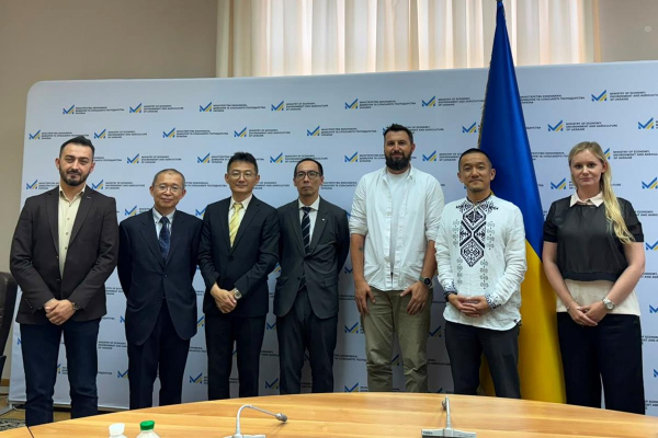 Україна та JICA започаткують мережу лабораторій для оцінки ґрунтів після розмінування та розпочнуть пілотний проєкт в Ізюмі.