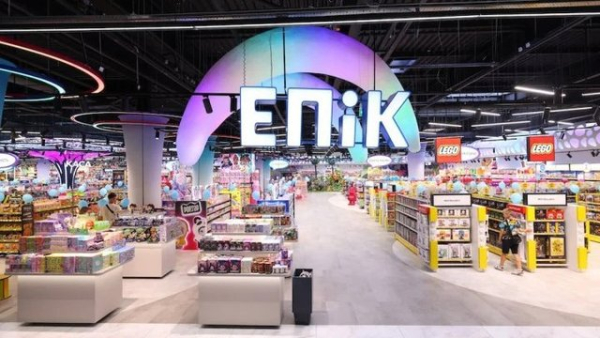 “Епік” відчинив свої двері як головний дитячий магазин від “Епіцентру” у столиці.