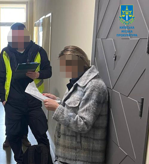 Під виглядом борців за добробут дітей, шахраї виманили близько 5 мільйонів гривень: у столиці викрили злочинну групу 4