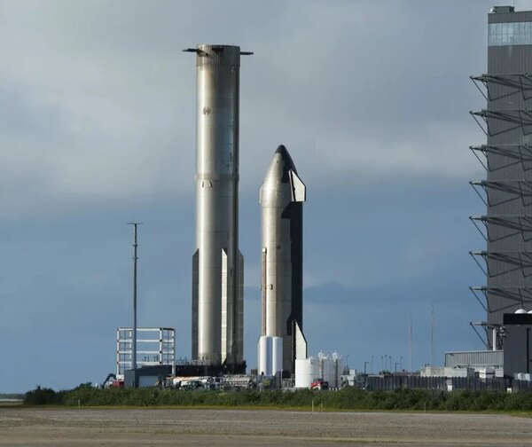 Ексклюзивні новини України 32 SpaceX перенесла 13-й старт Starship через несправності двигунів