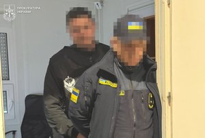 Львівські митники: екс-чиновника судитимуть за корупцію 8