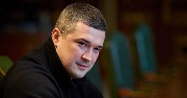 Федоров порушив тривалу паузу та розкрив справжню причину своєї відставки. 10