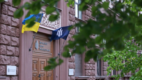 ДБР з'ясовує обставини вибуху боєприпасів на полігоні біля Хмельницького, де було поранено чотирьох військовослужбовців. 4