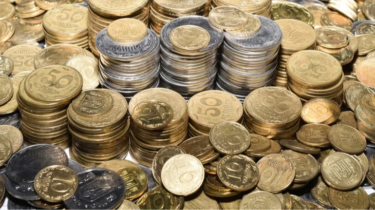 Українці зберігають у фінансових установах 1 749,2 мільярда гривень. 2