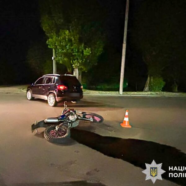 Ексклюзивні новини України 25 У Рівному мотоцикліст потрапив у ДТП: деталі аварії