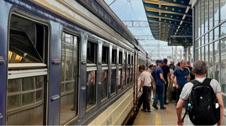 Вартість проїзду у київській міській електричці зросте у два рази 10 Вартість проїзду у київській міській електричці зросте у два рази 8