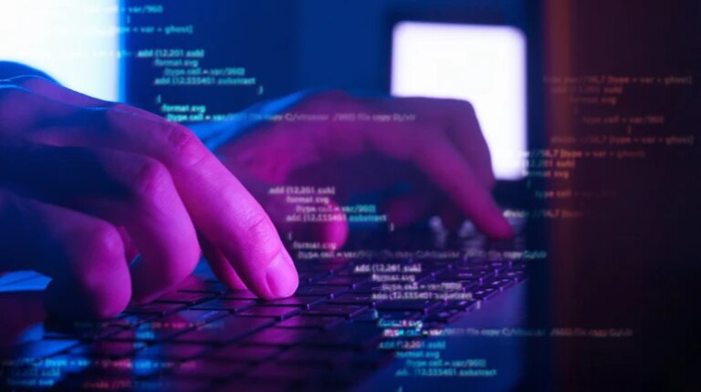 Середній дохід у DefTech становить 2500 доларів, поступаючись IT 8 Середній дохід у DefTech становить 2500 доларів, поступаючись IT 8