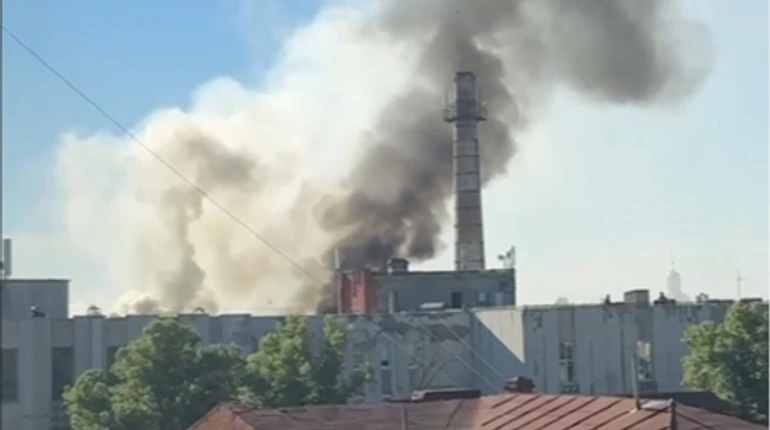 Ексклюзивні новини України 9 Україна здійснила атаку на нафтопереробний завод в Уфі, розташований за 1300 км…