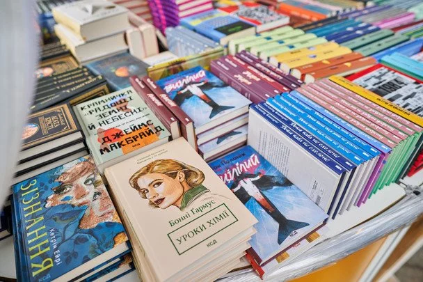 Визначено розширений перелік претендентів на Премію книжкових блогерів "Книжкова країна". 7