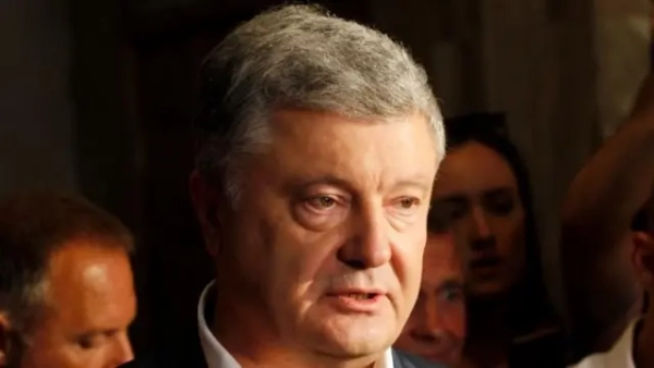 Верховний Суд залишив чинними санкції, введені Зеленським проти Порошенка. Подробиці 12 Порошенко