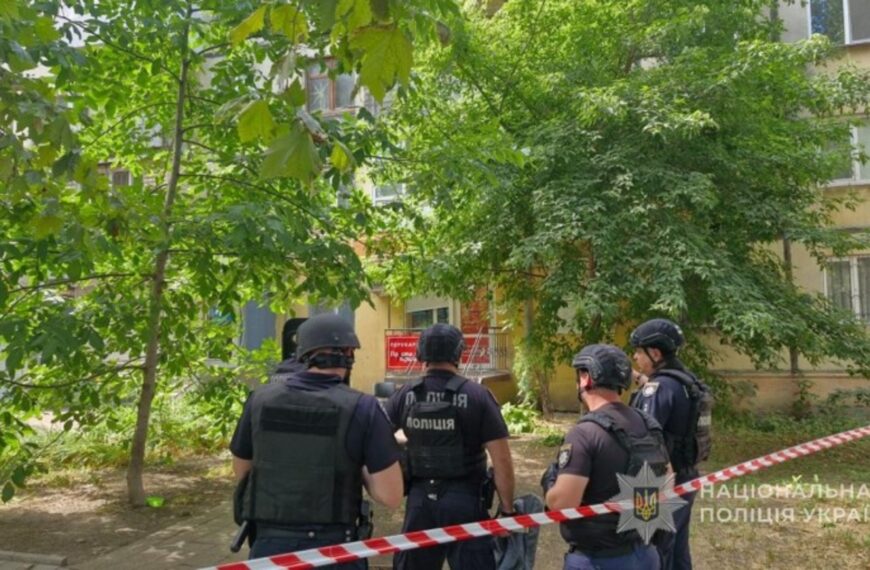 Захоплення заручників в одеському салоні краси: поліція веде&hellip;