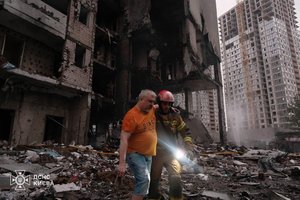 Київ оплакує: 10 жертв російської атаки. Подробиці та фото. 25