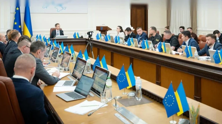 Кабінет Міністрів виділив 1,6 мільярда на освітню галузь 7 Кабінет Міністрів виділив 1,6 мільярда на освітню галузь 7
