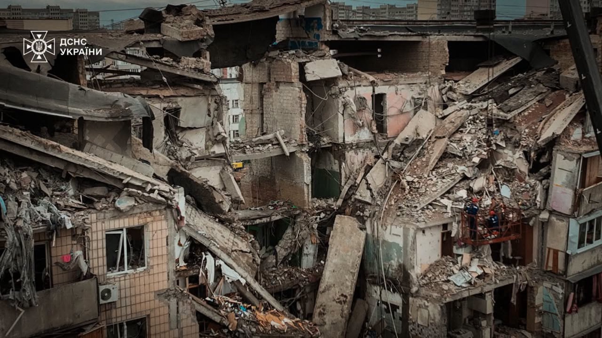 Київ оплакує: 10 жертв російської атаки. Подробиці та фото. 16