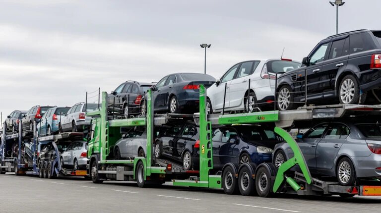 За півроку в Україну імпортовано 169 тисяч автомобілів: митники проаналізували смаки українців 9