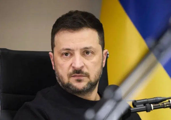Верховний Суд залишив чинними санкції, введені Зеленським проти Порошенка. Подробиці 11 Зеленський