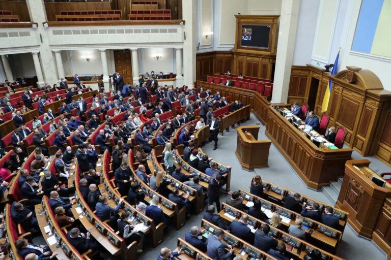Чому відкликають законопроєкти: Верховна Рада пояснила зміни у законодавстві після відставки уряду 15 Чому відкликають законопроєкти: Верховна Рада пояснила зміни у законодавстві після відставки уряду 15