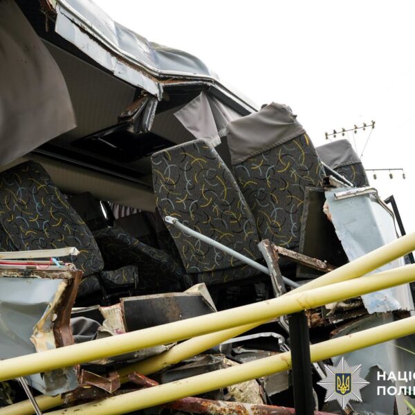 Ексклюзивні новини України 22 Жахлива аварія на Рівненщині: поліція розкрила деталі смертельної ДТП на…