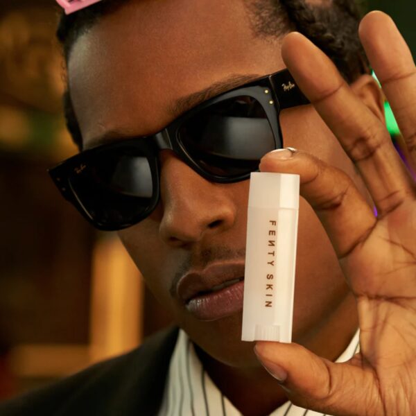 Дивіться привабливе відео, присвячене співпраці A$AP Rocky та Fenty Skin