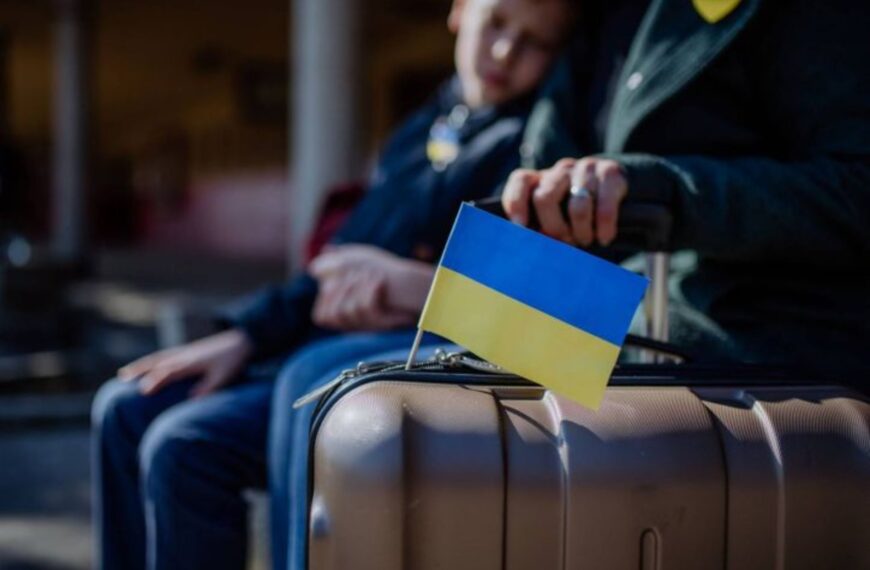 Ексклюзивні новини України 46 Українцям в Європі: соціальні виплати скасують, якщо відмовитеся…