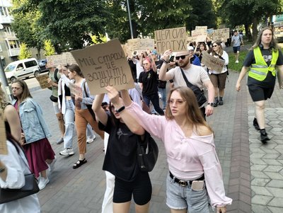 У Київі та регіонах пʼятий день протестують проти відставки Федорова