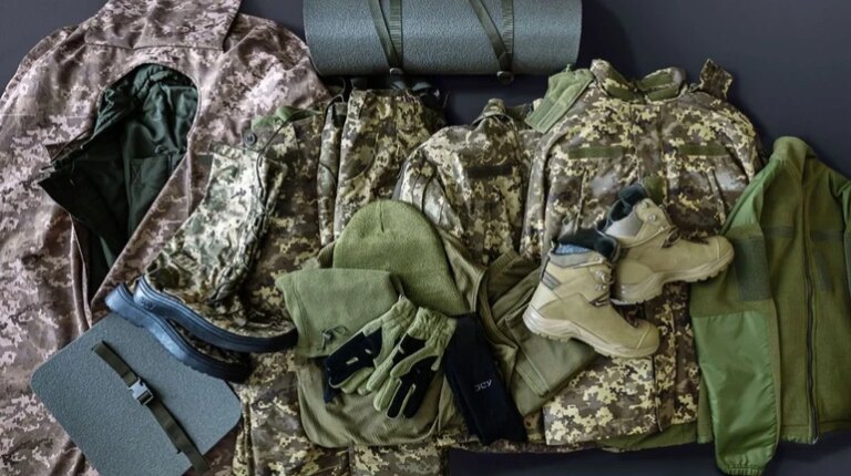 Господарський суд змусив ТОВ "МІК" виплатити 37,2 мільйона гривень штрафу через прострочення поставок форми для Збройних сил України. 7