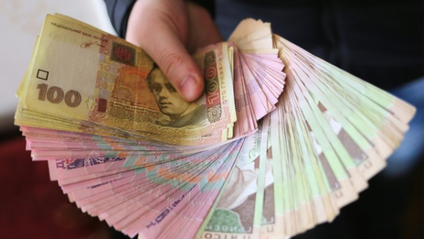 Уряд запровадив модель фінансування послуг підтриманого проживання за принципом "кошти йдуть за особою". 12