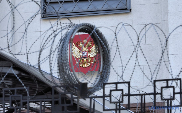 Новий пакет санкцій проти РФ: великі сподівання та економічні інтереси 8